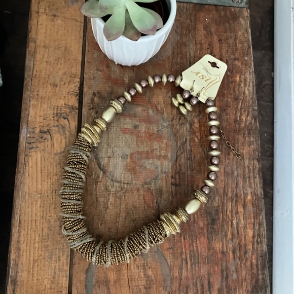 Beaded Necklace & Earrings Matching Set Brass, Golden, Metallic, Bronze colors - Picture 4 of 6